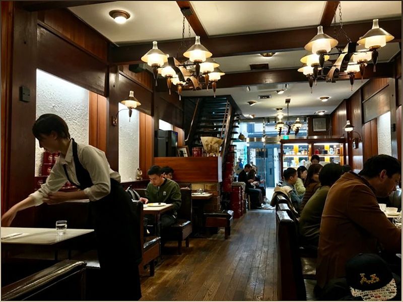 Cà phê tại cửa hàng tiện lợi ở Nhật Bản: Xu hướng và ưu điểm - 760956656